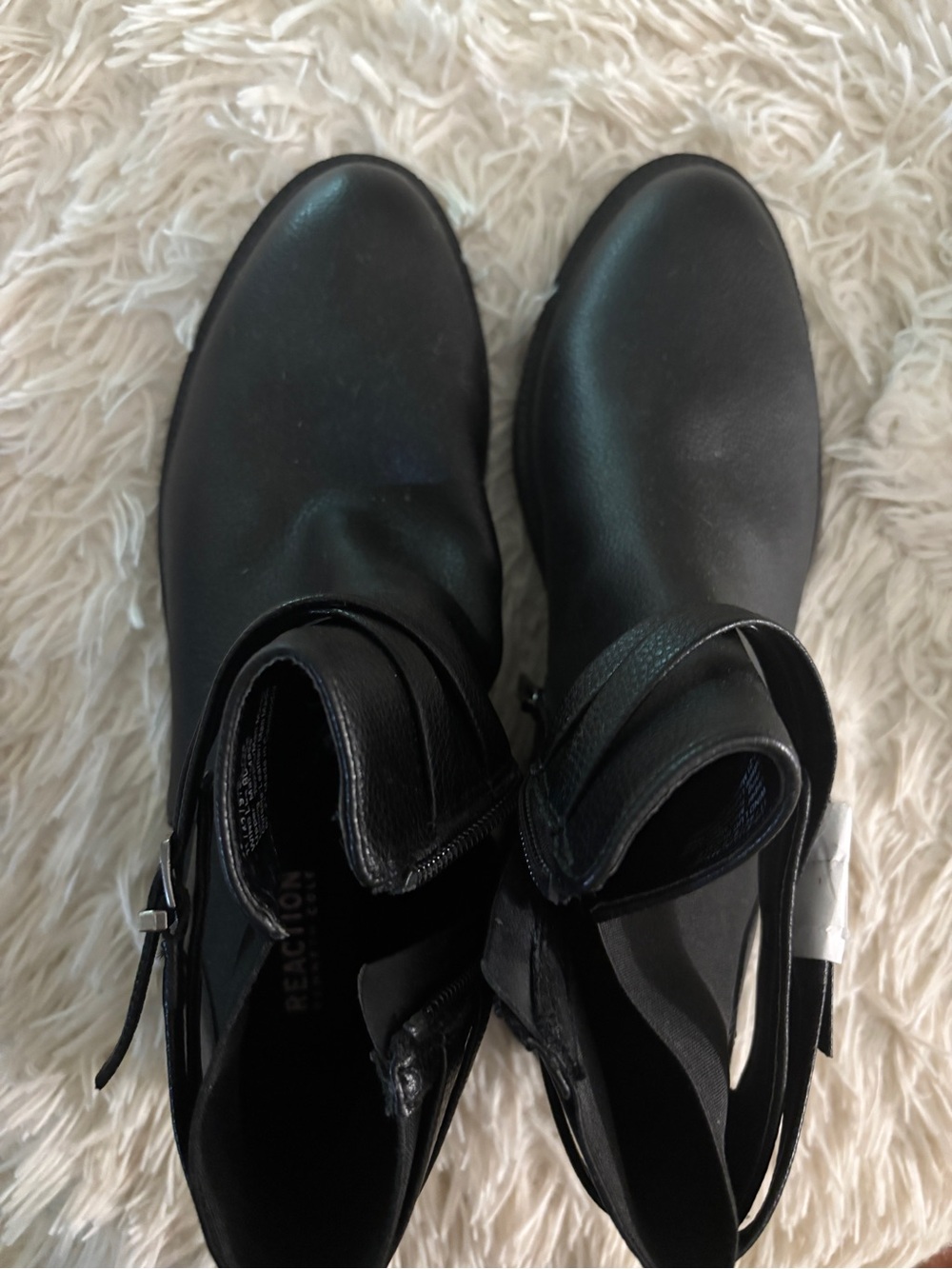 Kenneth Cole Reaction Women's Black Ankle Boots